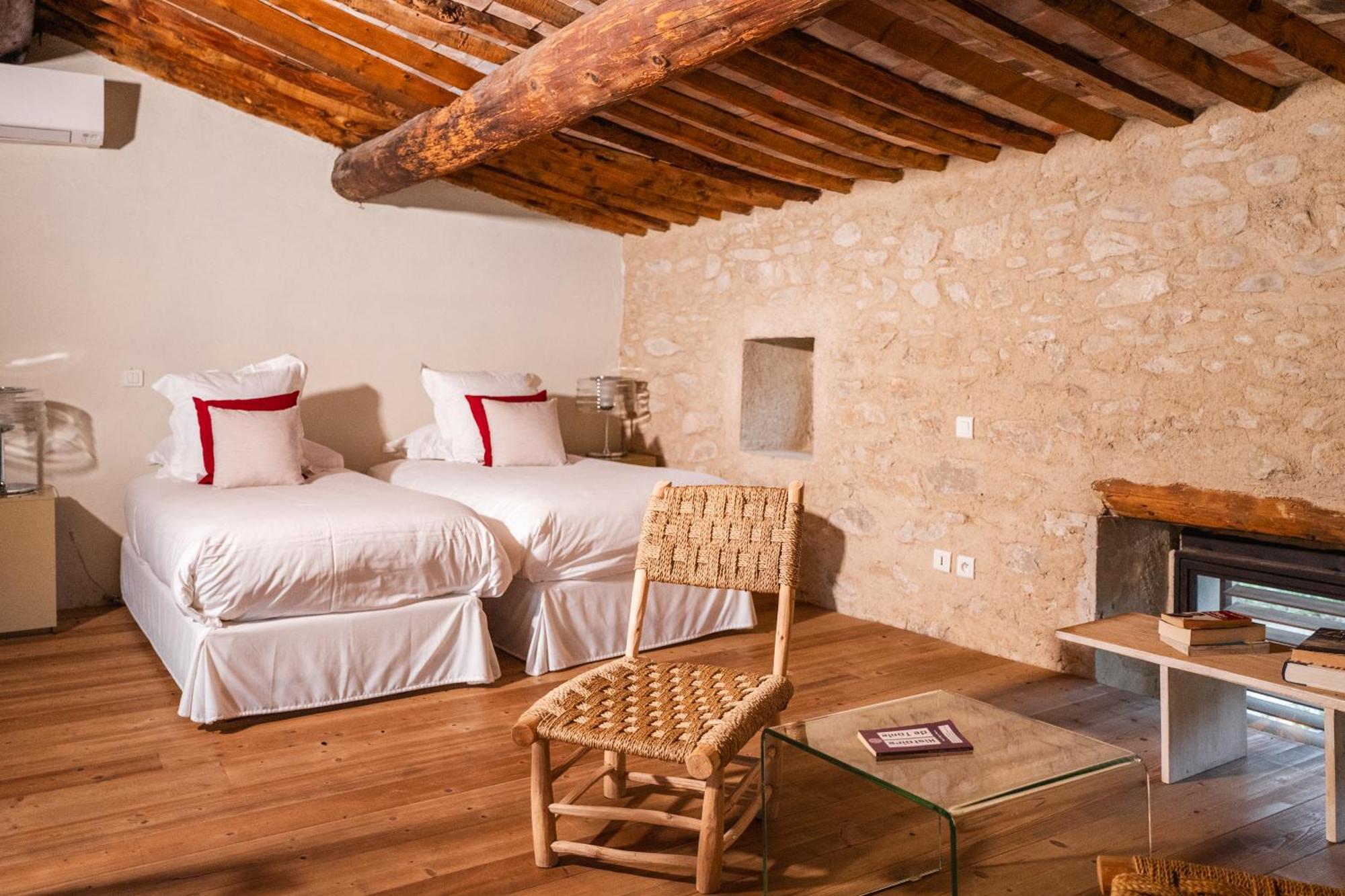 Le Galinier Lourmarin, A Beaumier Guesthouse Kamer foto